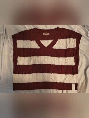 Kohl's SO Juniors Cropped Burgundy and Cream Striped V-Neck Cable Knit Sweater